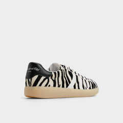 Aldo Chicsneaker White/Black Women's Aldo Sport Club - Low top sneaker, Cup sole White/Black