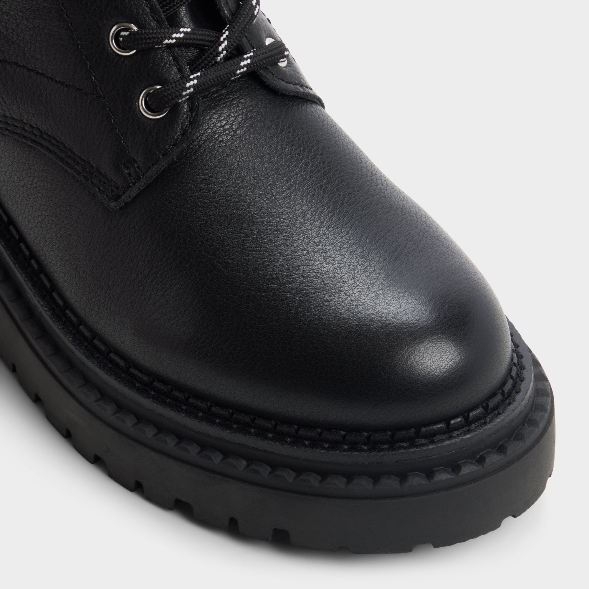 Aldo Lewellan in Black - Hiking boot, Lug sole Black