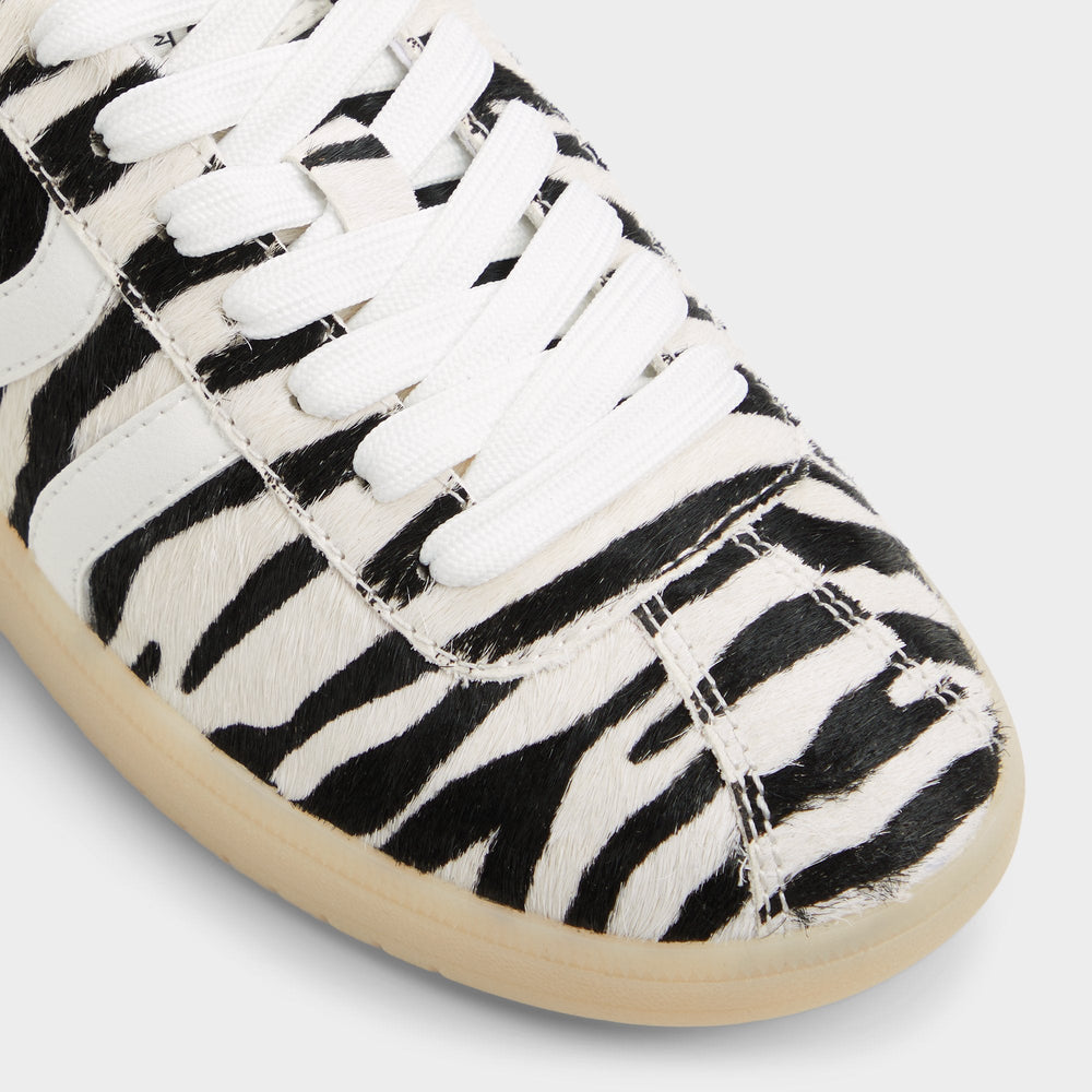 Aldo Chicsneaker White/Black Women's Aldo Sport Club - Low top sneaker, Cup sole White/Black