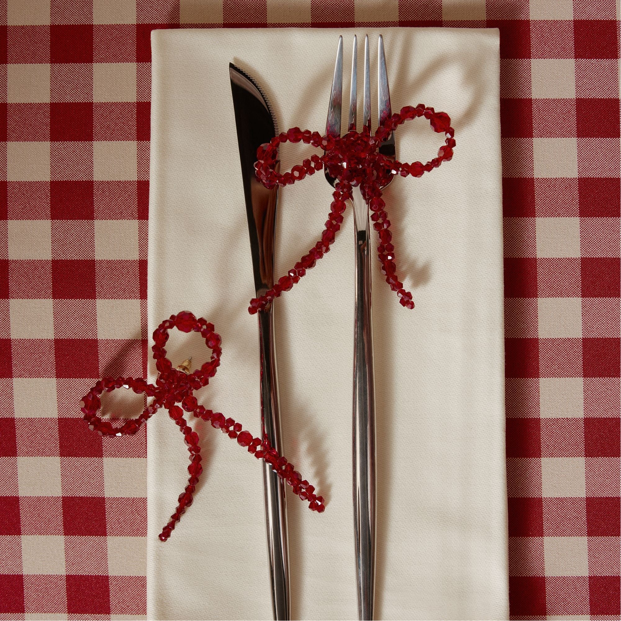 Aldo Tinsla in Bordo - Statement earrings Bordo