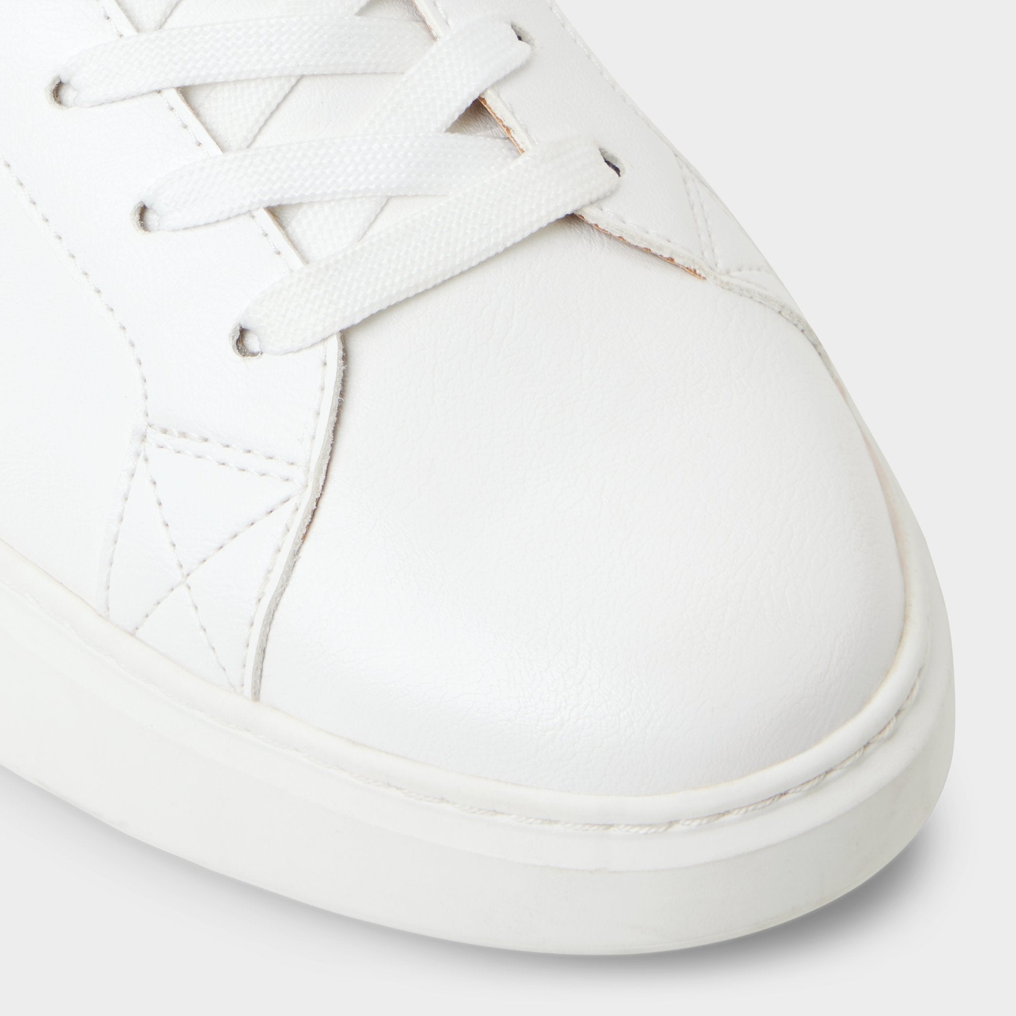 Aldo Toddy in White - Low top sneaker White